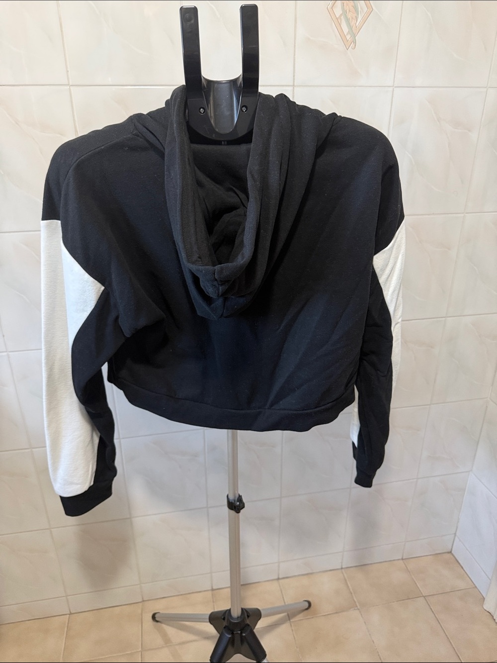 Cropped Black Hoodie with White Sleeve Panels - Women's Sweatshirt - Picture 2 of 3